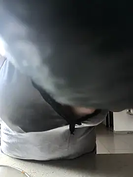 violet-grey online show from March 2026 03:27:01 PM