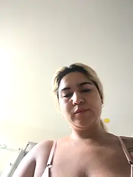 violet-grey online show from April 2026 02:50:01 PM