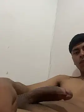 Snapshot of Miguel_960 chatting on March 2026 09:53:02 PM Miguel 960 online show from March 2026 09:53:02 PM