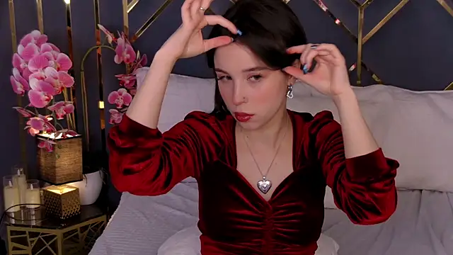 Snapshot of LanaLedger chatting on March 2026 10:43:02 AM LanaLedger online show from March 2026 10:43:02 AM