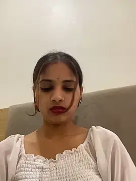 samayra1144 online show from May 2026 08:33:02 AM