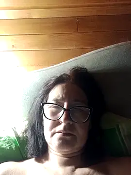 Vikimoon11211 online show from February 2026 07:36:02 PM