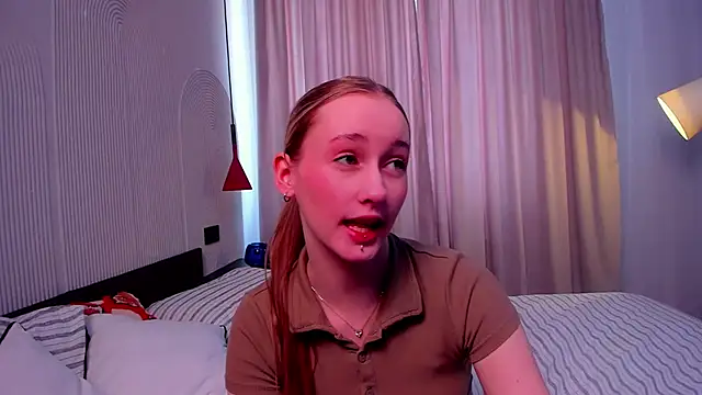 TraceeRebollar online show from March 2026 07:36:01 AM