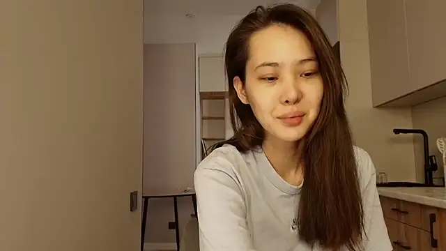 Snapshot of lilly_sweeet chatting on March 2026 04:14:01 AM lilly sweeet online show from March 2026 04:14:01 AM