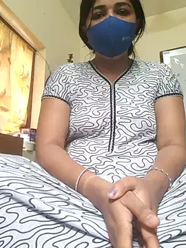 Snapshot of Tamil_Luckly_girl chatting on May 2026 06:00:02 AM Tamil Luckly girl online show from May 2026 06:00:02 AM