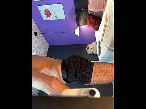 Karim mansur online show from February 2026 11:44:01 AM