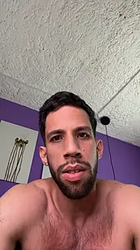 Snapshot of Karim_mansur chatting on June 2026 01:01:01 PM Karim mansur online show from June 2026 01:01:01 PM