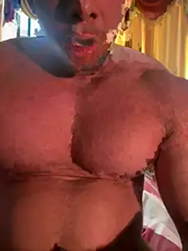 Snapshot of Valentinacouple chatting on March 2026 05:50:01 PM Valentinacouple online show from March 2026 05:50:01 PM