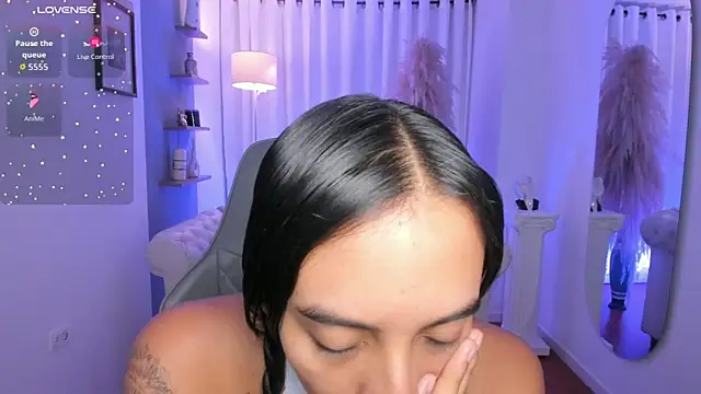 saori katsumi  online show from April 2026 11:37:02 AM