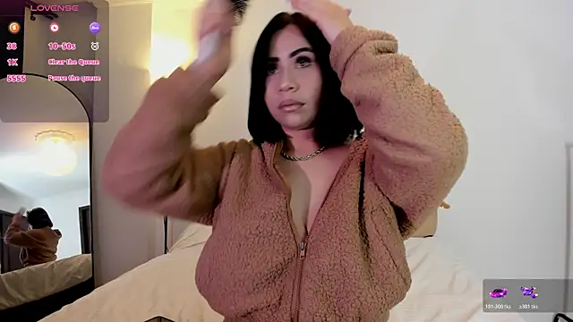 maite evanss online show from April 2026 03:28:02 AM