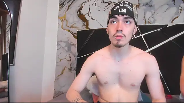 Couple In Heat online show from March 2026 07:41:02 PM