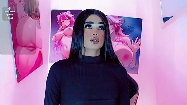 Alisson Secrett  online show from February 2026 11:01:01 PM