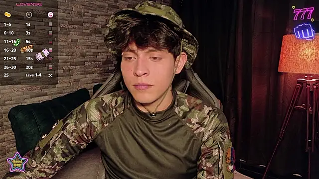 Snapshot of _-Lucky-_ chatting on March 2026 12:39:01 AM -Lucky- online show from March 2026 12:39:01 AM