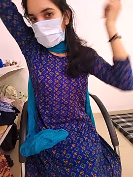 Snapshot of tanzum_khan3202 chatting on April 2026 06:33:01 AM tanzum khan3202 online show from April 2026 06:33:01 AM