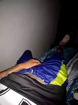 Snapshot of eslikonr chatting on March 2026 12:44:01 PM eslikonr online show from March 2026 12:44:01 PM