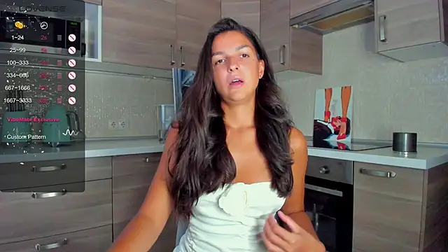 Snapshot of AngelGabe chatting on April 2026 01:05:02 PM AngelGabe online show from April 2026 01:05:02 PM