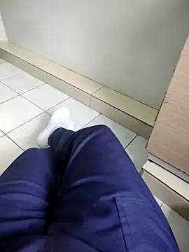 Snapshot of morenogatt chatting on February 2026 04:36:02 PM morenogatt online show from February 2026 04:36:02 PM