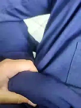 Snapshot of morenogatt chatting on March 2026 01:07:02 PM morenogatt online show from March 2026 01:07:02 PM