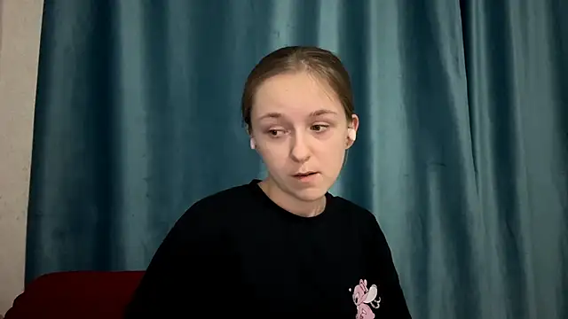 StaticBliss online show from February 2026 12:44:02 AM