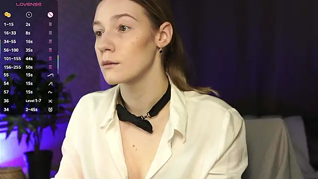 Vanessa  Lui online show from March 2026 03:52:01 PM