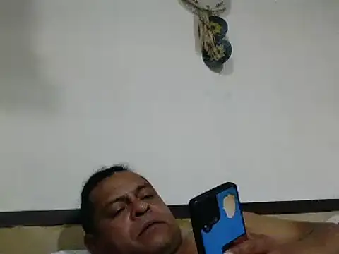 Snapshot of DesexedCooler chatting on April 2026 12:56:01 AM DesexedCooler online show from April 2026 12:56:01 AM