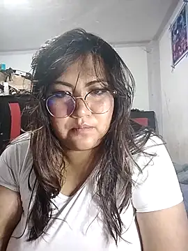 Snapshot of michu_kotomi chatting on March 2026 06:17:02 AM michu kotomi online show from March 2026 06:17:02 AM