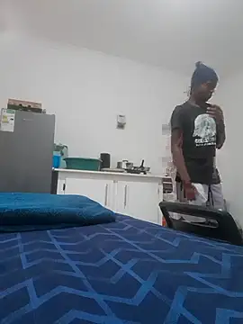 Snapshot of iwantolderwmn chatting on March 2026 05:24:01 AM iwantolderwmn online show from March 2026 05:24:01 AM