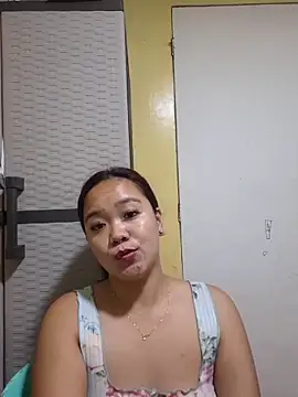 Snapshot of Polished_Princess chatting on March 2026 08:40:01 AM Polished Princess online show from March 2026 08:40:01 AM