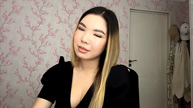 Elina Mottel online show from February 2026 07:27:01 AM