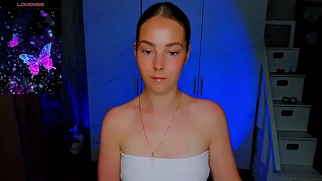 Snapshot of Maddy_Wood_ chatting on July 2026 09:22:01 AM Maddy Wood online show from July 2026 09:22:01 AM
