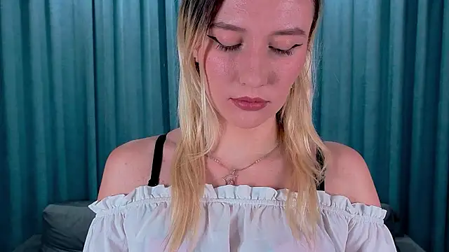 AshleyySchwartz online show from March 2026 03:07:02 PM