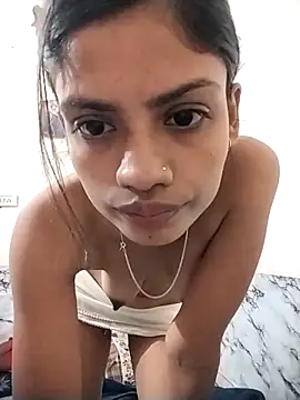 Colleage-girl online show from April 2026 03:06:01 PM