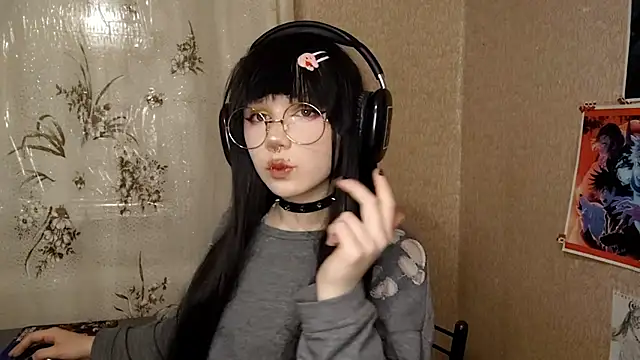 Snapshot of MilaTyan chatting on March 2026 04:13:01 PM MilaTyan online show from March 2026 04:13:01 PM