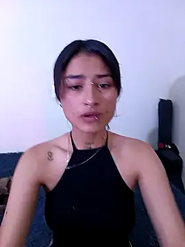Snapshot of Lili__Clan chatting on March 2026 03:45:01 PM Lili Clan online show from March 2026 03:45:01 PM