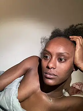 Snapshot of _Sabah_ chatting on April 2026 12:00:02 PM Sabah online show from April 2026 12:00:02 PM