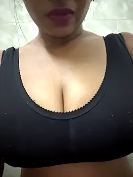 Snapshot of Cute-aryaa chatting on February 2026 09:54:02 AM Cute-aryaa online show from February 2026 09:54:02 AM