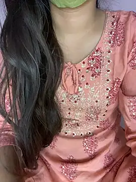 Snapshot of roshni_malhotra chatting on March 2026 08:08:02 PM roshni malhotra online show from March 2026 08:08:02 PM