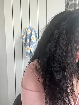 EvaPatricia online show from March 2026 12:38:02 PM