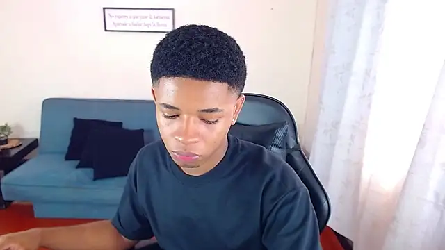 Snapshot of liiam3 chatting on March 2026 02:45:02 PM liiam3 online show from March 2026 02:45:02 PM