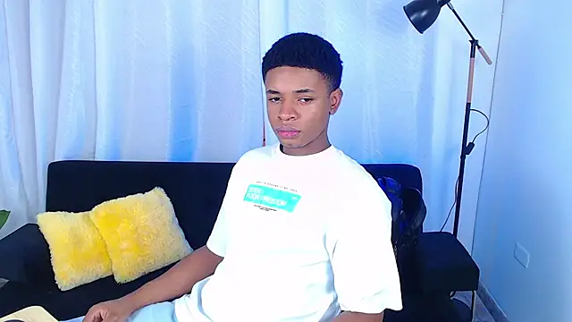 Snapshot of liiam3 chatting on March 2026 09:18:01 PM liiam3 online show from March 2026 09:18:01 PM