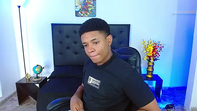 Snapshot of liiam3 chatting on April 2026 09:09:02 PM liiam3 online show from April 2026 09:09:02 PM