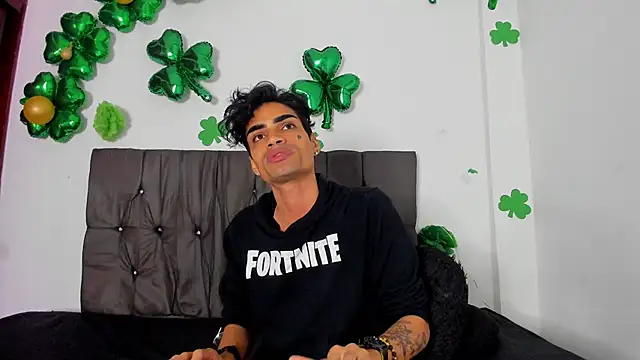 Gay Red Room online show from April 2026 03:01:02 AM