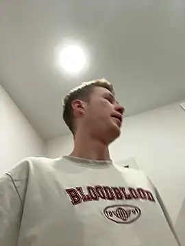 jelisiven online show from April 2026 03:35:01 PM