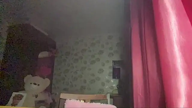 Snapshot of StephaniCute chatting on February 2026 03:01:01 PM StephaniCute online show from February 2026 03:01:01 PM