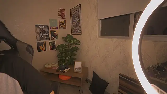 violette clerk1  online show from February 2026 12:18:02 AM