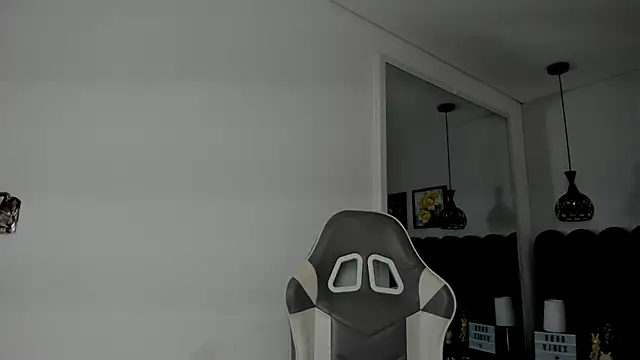 Bella  Peach online show from April 2026 03:09:02 AM