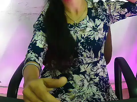 Snapshot of Hotsurbhi chatting on March 2026 04:49:02 AM Hotsurbhi online show from March 2026 04:49:02 AM