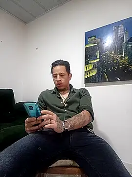 Valentino dominusSex online show from February 2026 09:58:01 PM