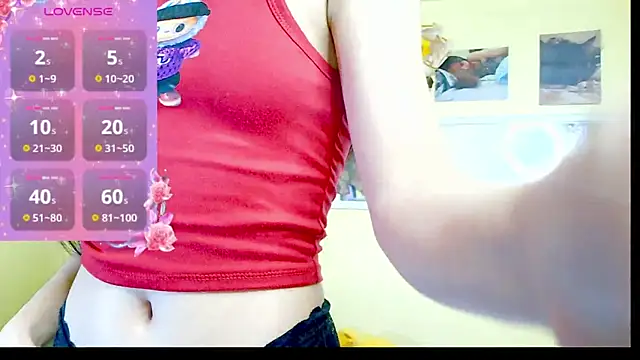 Luna Moonfang online show from July 2026 10:53:02 PM