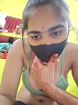 Snapshot of Cute_Mahek99 chatting on April 2026 05:05:02 PM Cute Mahek99 online show from April 2026 05:05:02 PM